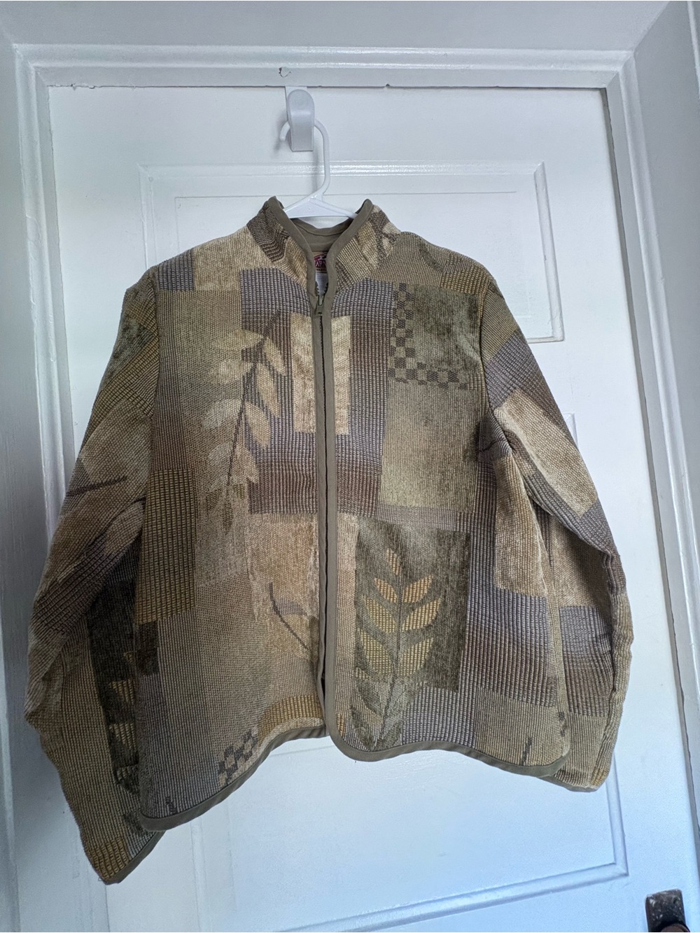 Men's Beige & Brown Patterned Lightweight Zip Jacket